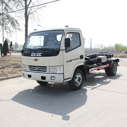 AX5070ZXXE6車廂可卸式垃圾車(圖3) AX5070ZXXE6車廂可卸式垃圾車(圖3)